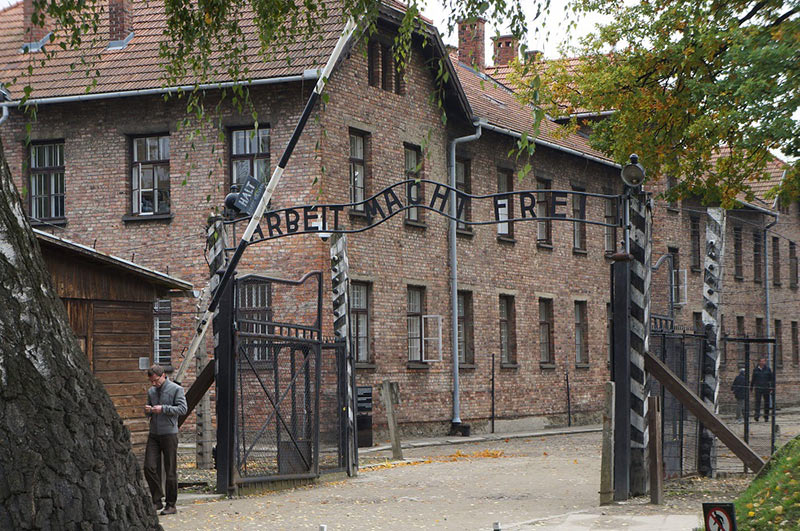Cycle tourisme noir : Auschwitz