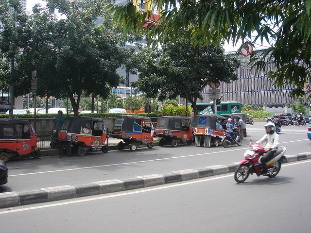 Tuk tuks