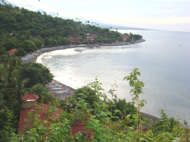 Amed Beach