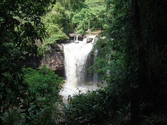 Haew Suwat Waterfall