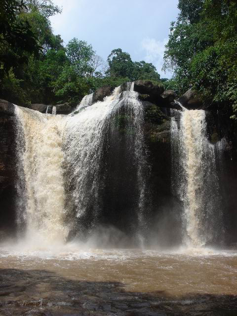 Haew Suwat Waterfall