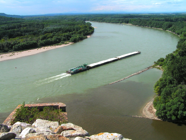 Vue du Danube depuis le château de Devin en Slovaquie