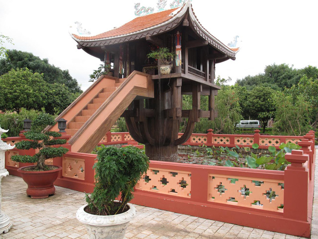 One-pillar Pagoda