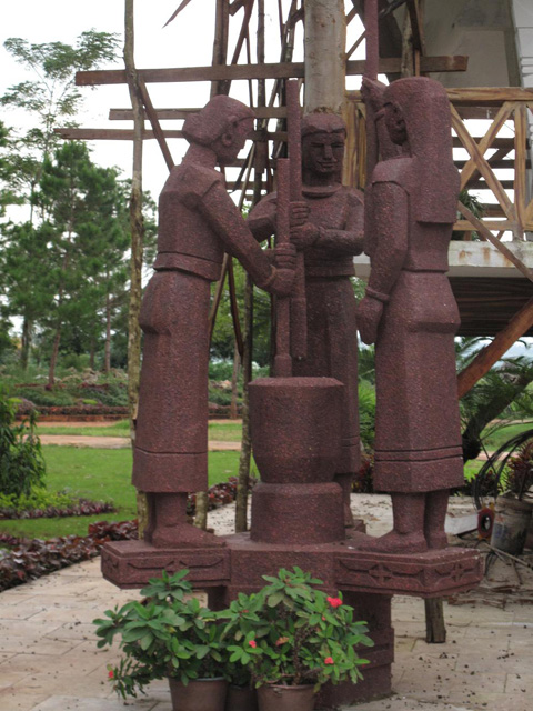 Rice Pounding Group