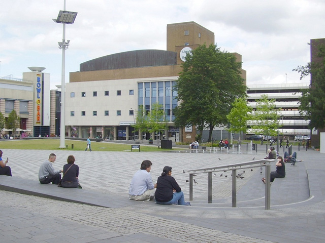 Luton library