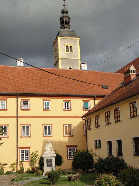 Statue of Francis of Assisi