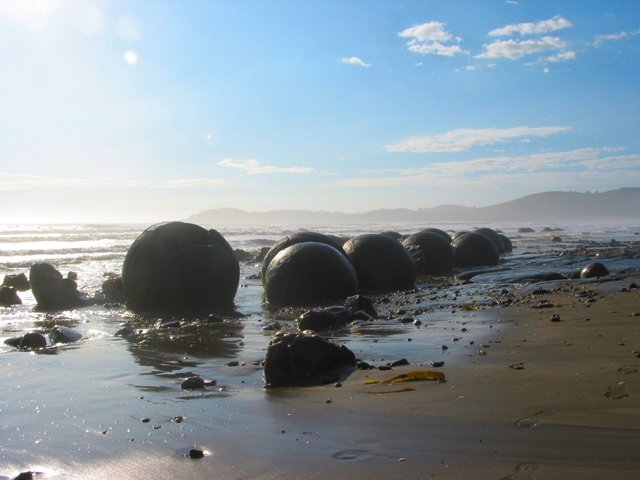 Boulder stones