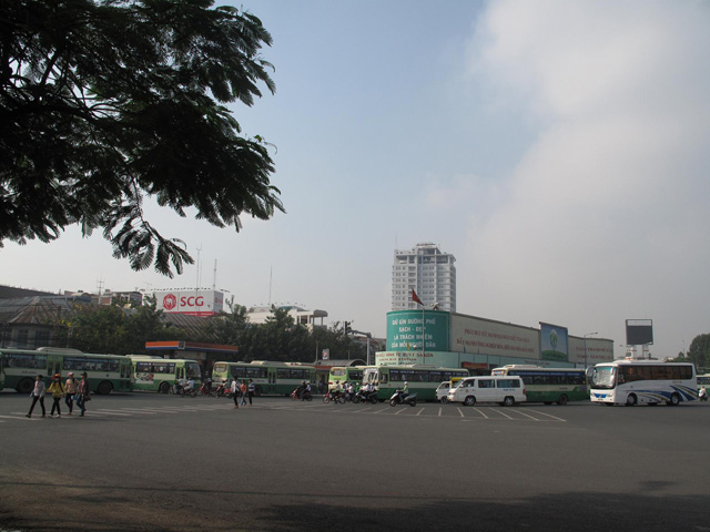 Bus central terminal