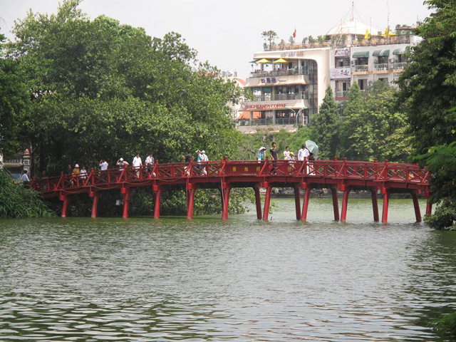 Huc Bridge