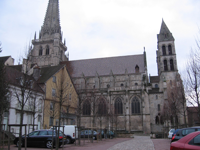 Cathedrale Saint-Lazare