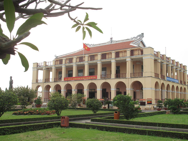 Ho Chi Minh museum