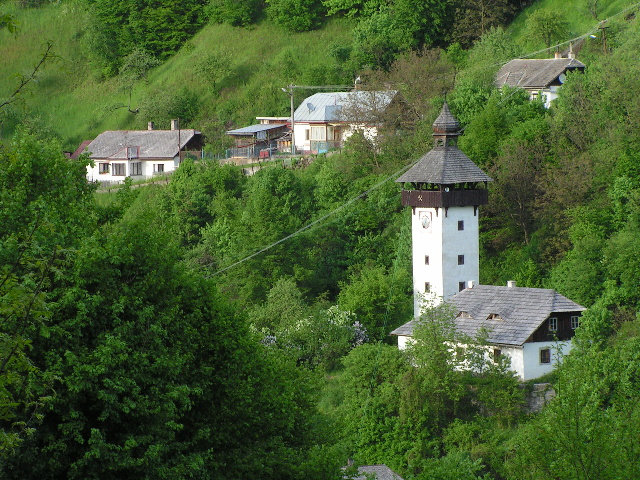 Knocking tower