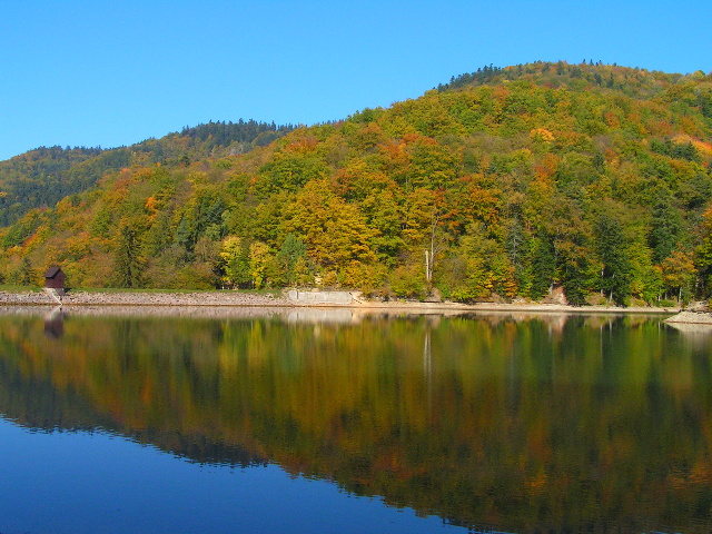 Lower Hodrusa reservoir - the dam