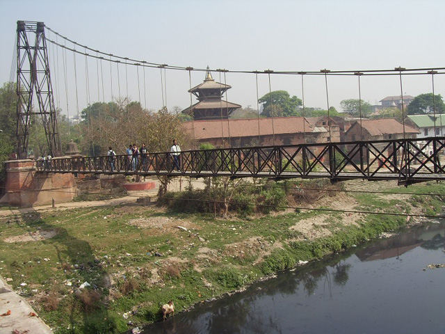 Pedestrian bridge