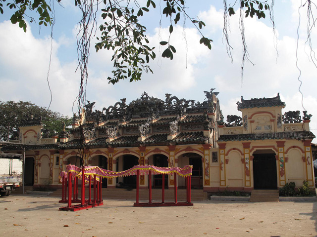 Temple Binh Nham