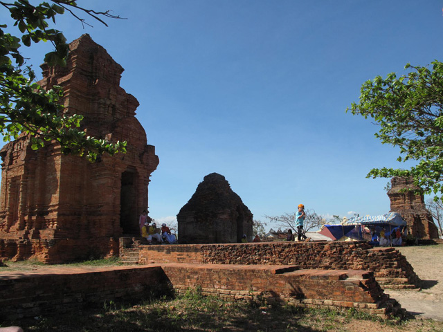 Group of Poshanu Temples