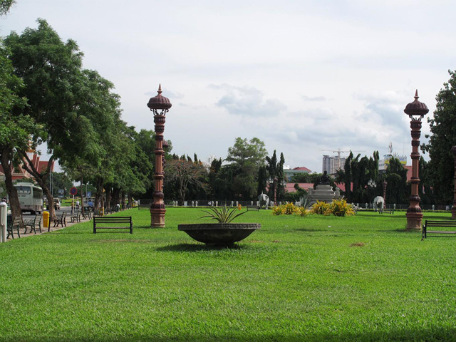 Chrom Ngoy Park