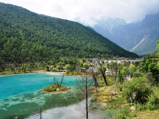 Eco-forest, Blue Water Lake