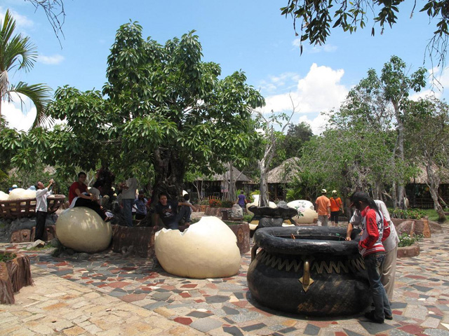 Egg-wells, Binh Chau Hot Spring