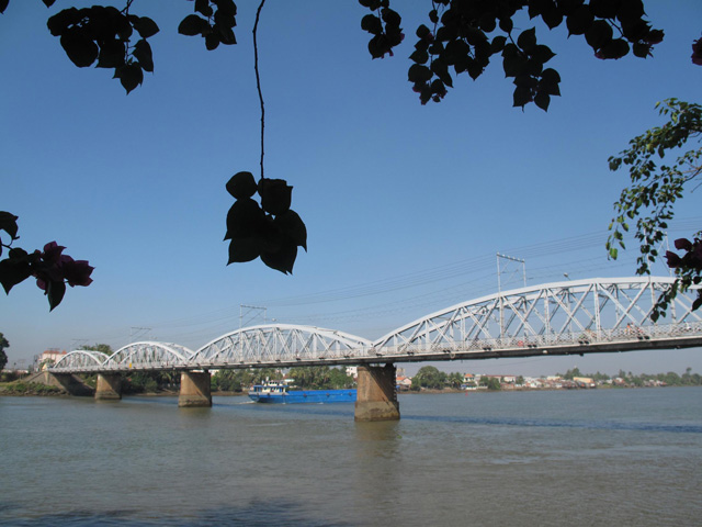 Ghenh bridge