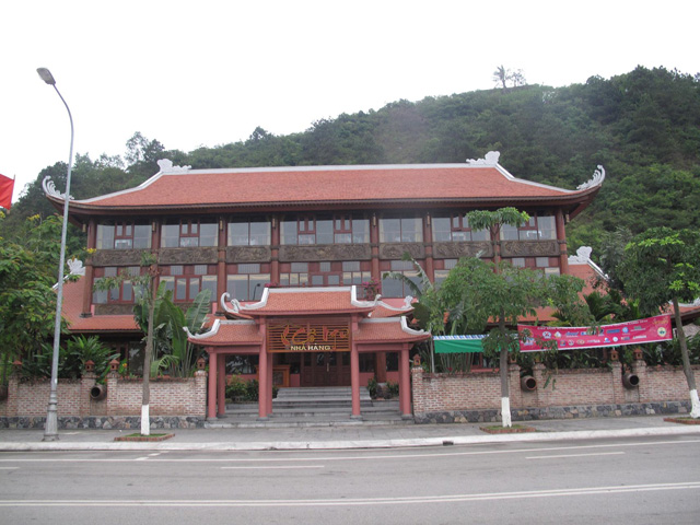 Co Ngu restaurant