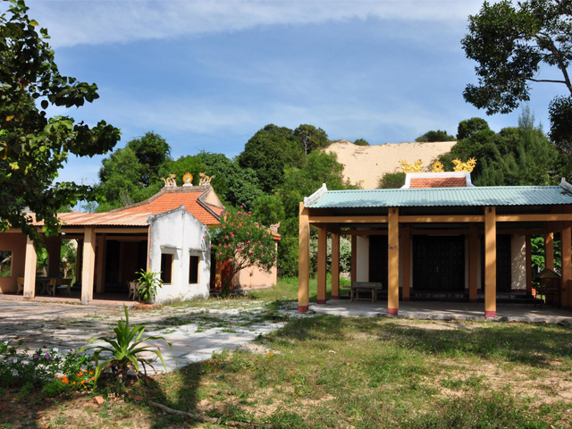 Ho Tram Temple