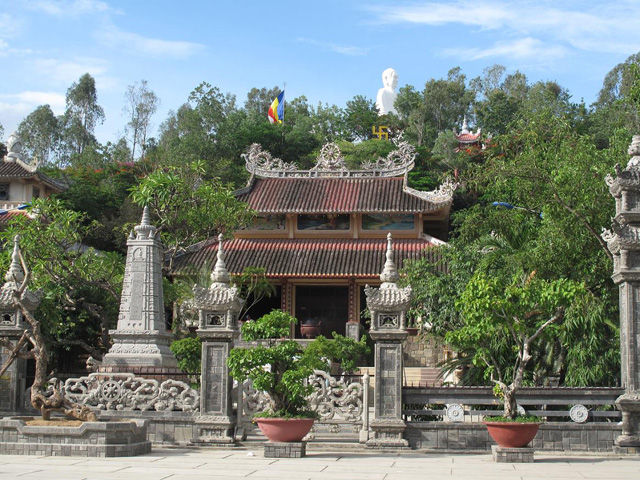 Long Son Pagoda