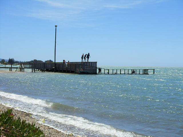 Sea swimming pool