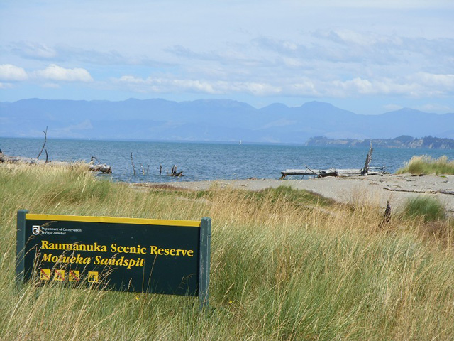 Motueka sandspit