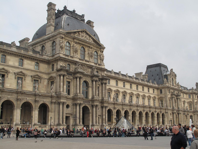 Grand Louvre