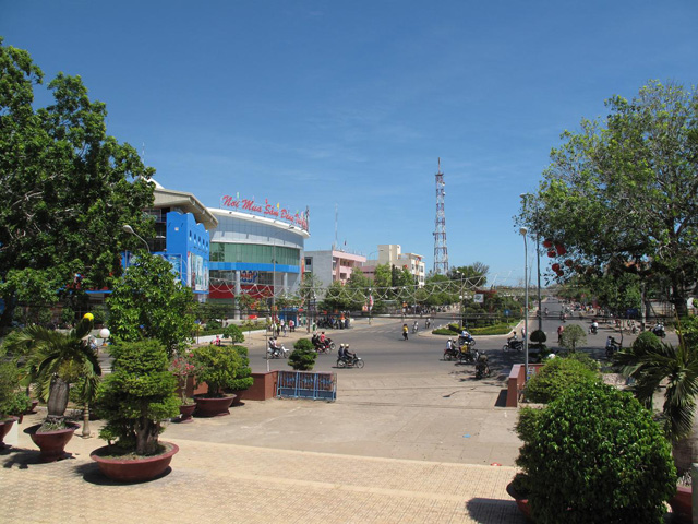 Nguyen Tat Thanh boulevard
