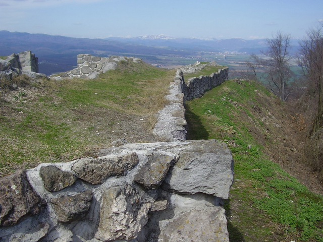 Eastern fortification