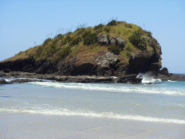 Spirits Bay cliff