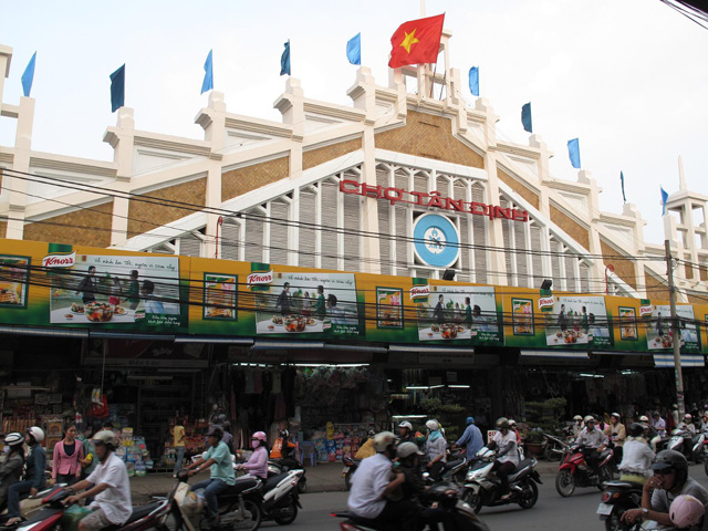 Tan dinh market