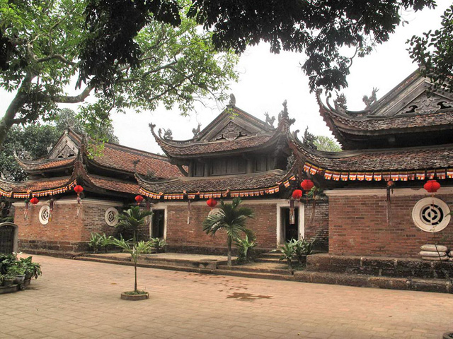 Main building, Tay Phuong Pagoda