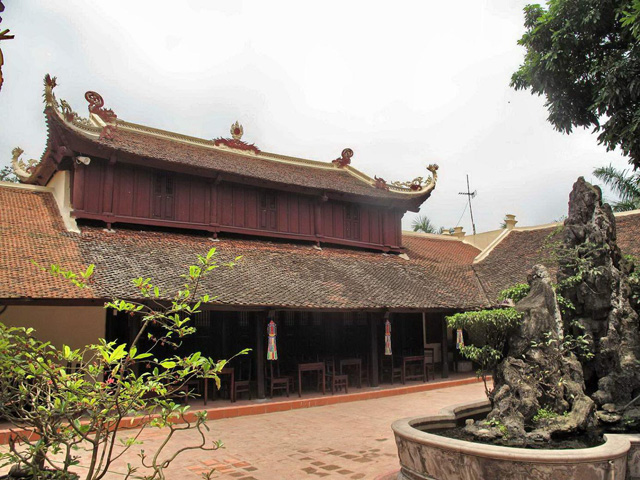 Temple Tran Quoc