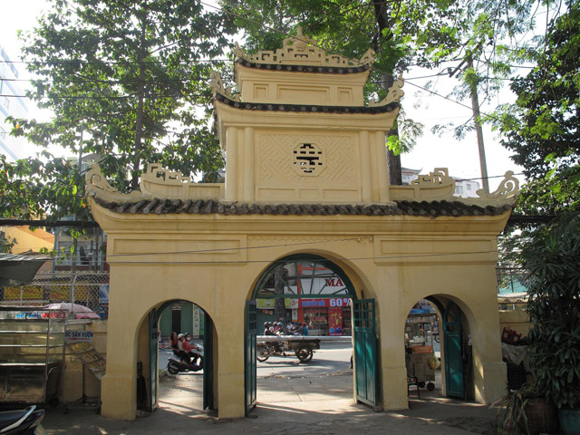 Truong Vinh Ky tomb