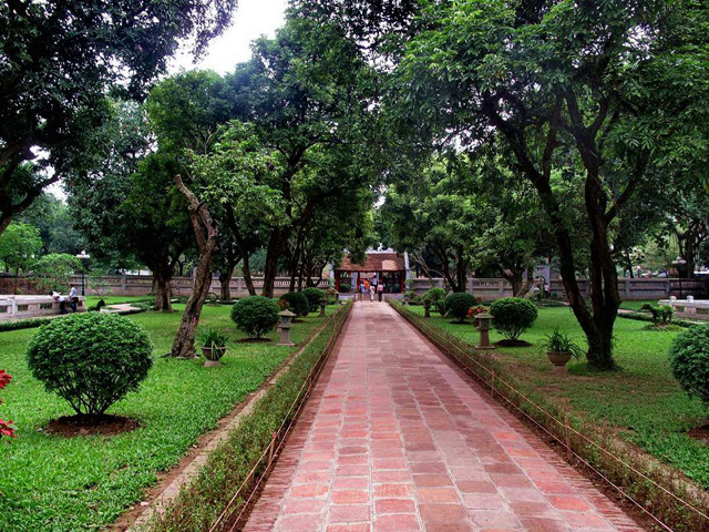 Courtyard