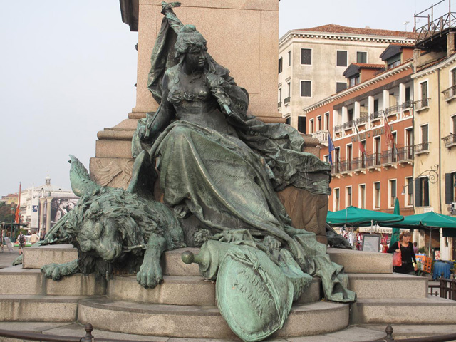 Victor Emmanuel II Statue