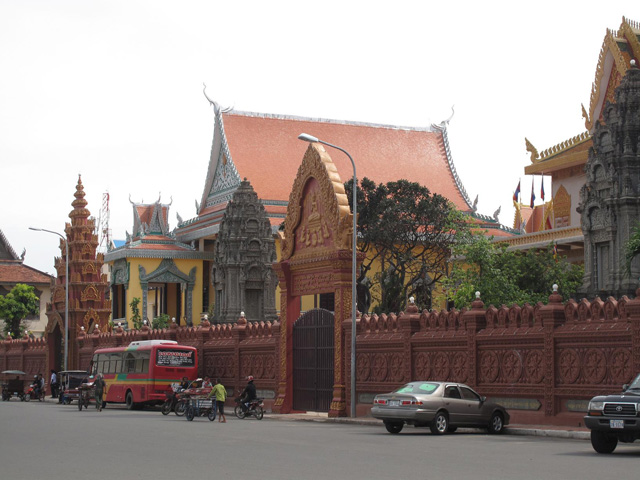 Wat Ounalom Monastery