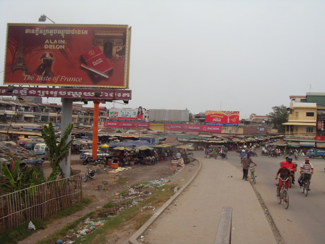 Chbar Ampouv Market