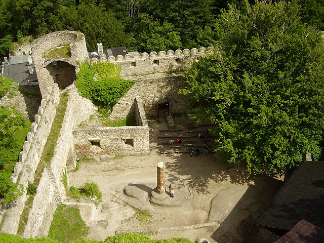 Chojnik Castle