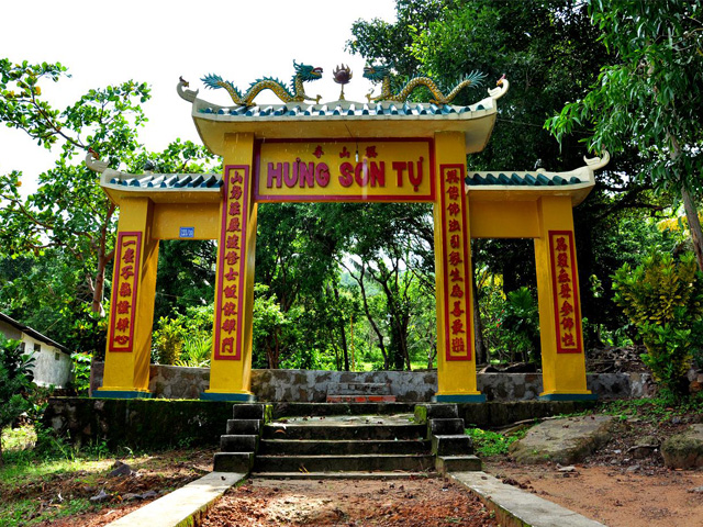 Gate, Hung Son Pagoda