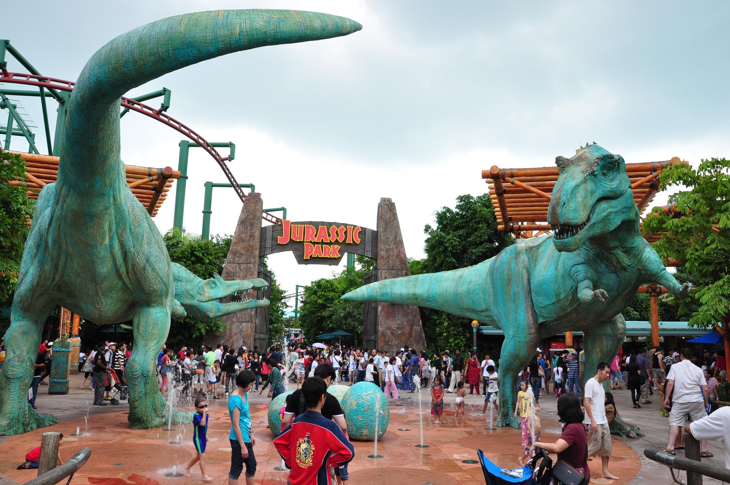 universal studio singapore jurassic park