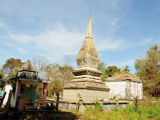 Khunjunop grave