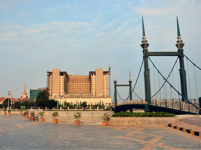 Koh Pich bridge