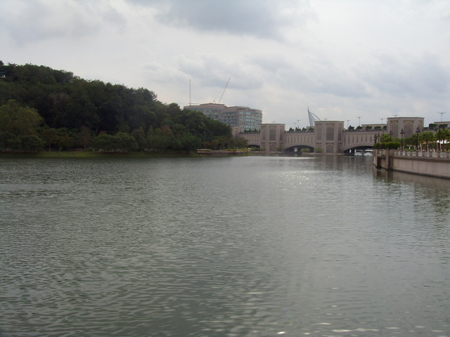 Putra Bridge