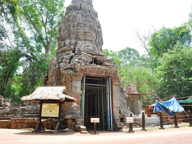 Entrance, Ta Prohm