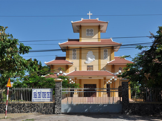 Vinh Thuy church