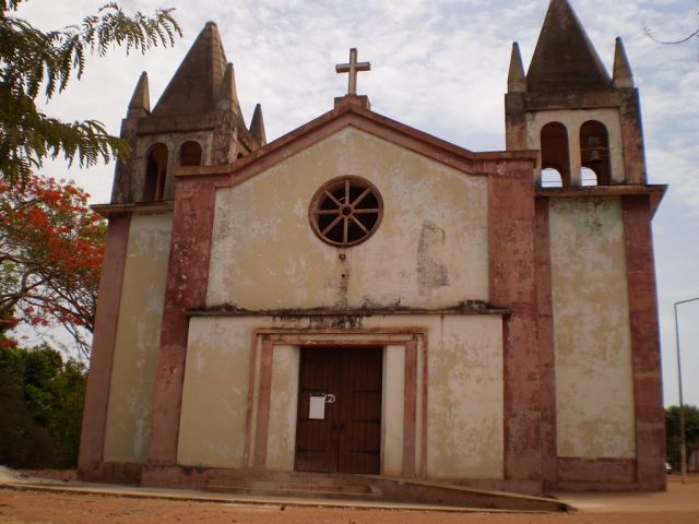 Bafata church